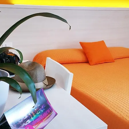 Hotel Stromboli Tropea 4*