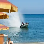 Stromboli Tropea 4*