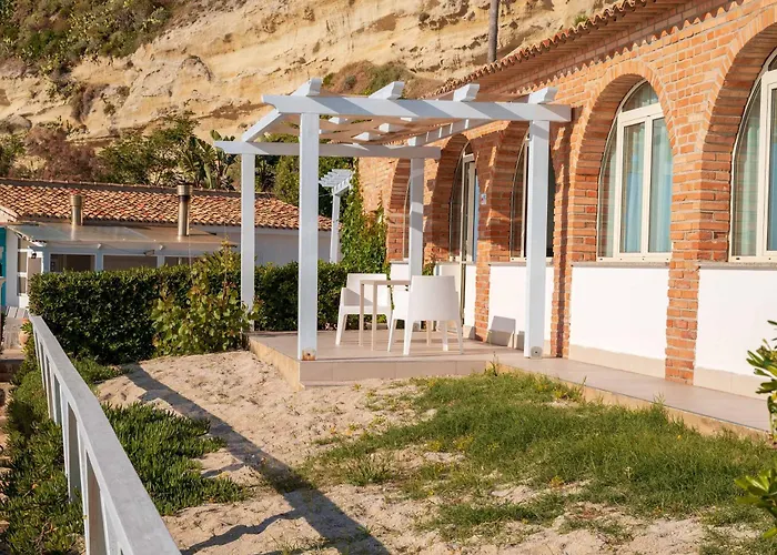 Hotel Stromboli Tropea 4*